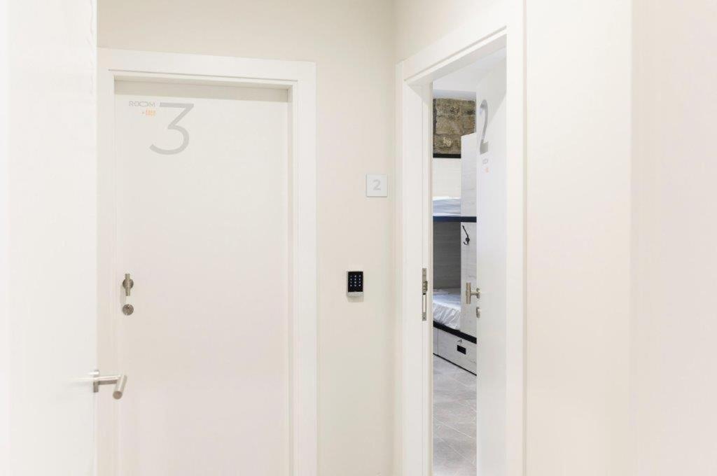 Logune Rooms Vitoria-Gasteiz Bagian luar foto