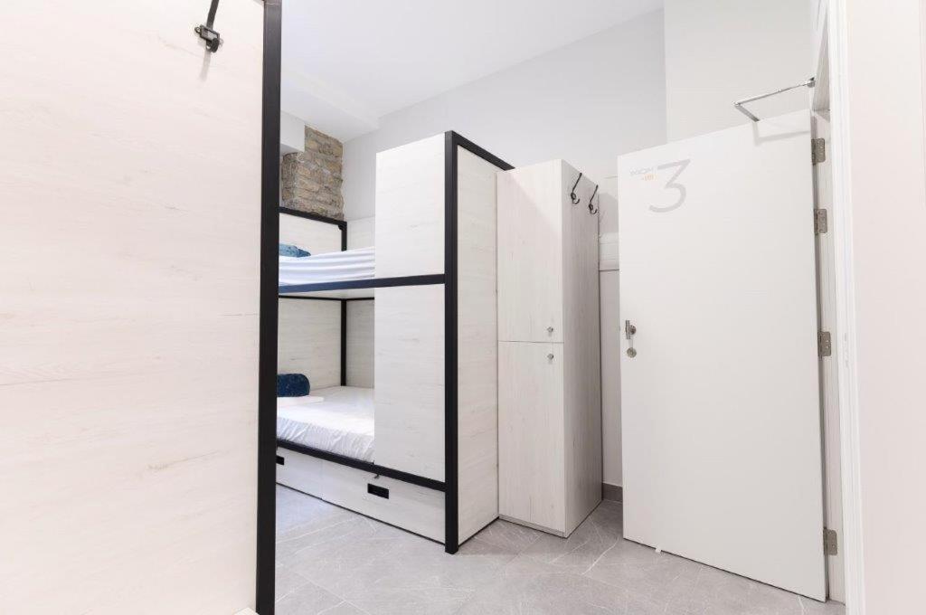 Logune Rooms Vitoria-Gasteiz Bagian luar foto