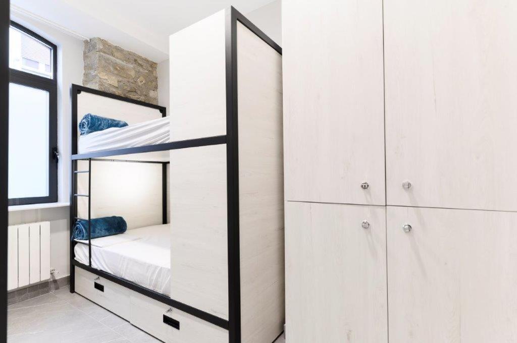Logune Rooms Vitoria-Gasteiz Bagian luar foto
