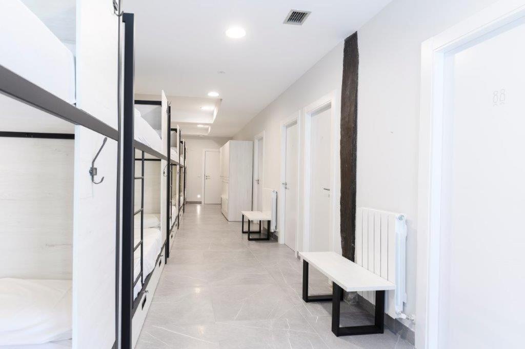 Logune Rooms Vitoria-Gasteiz Bagian luar foto